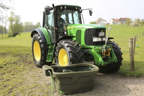 Itató kád legelőre úszószelep nélkül - 550 l