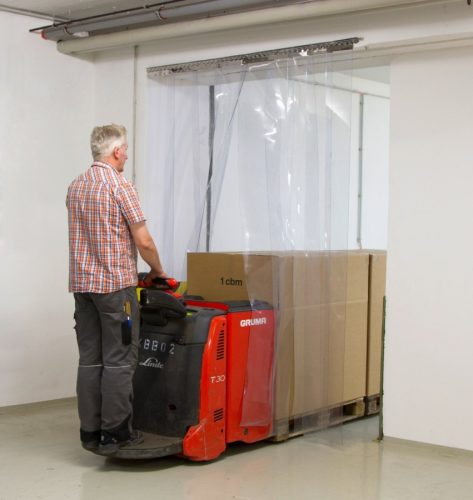 PVC áttetsző szalagfüggöny csík tekercsben 20cmx2mm - 50 m