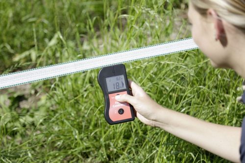 Fence Controller digitális kerítésfeszültség-vizsgáló és árammérő villanypásztorhoz