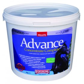   Advance Complete koncentrált táplálékkiegészítő vitamin 1 kg-s pellett lovaknak