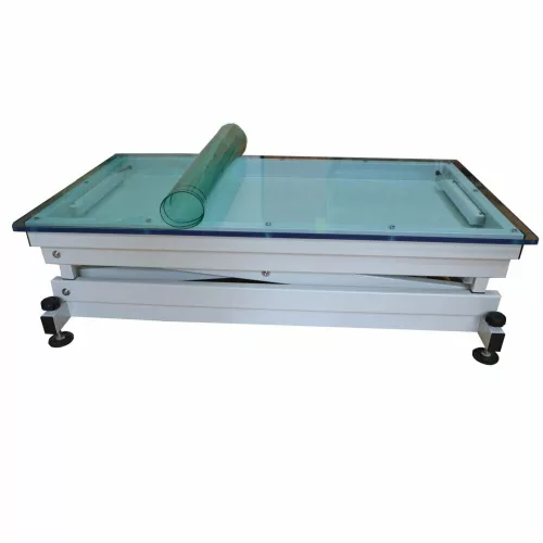 GogiPet Super Delux kozmetikai asztal világított asztallappal, teljes felszereltséggel