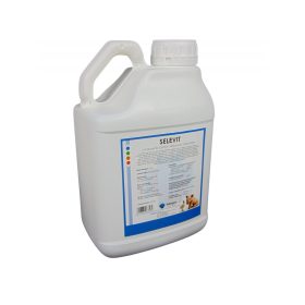   SELEVIT SZELÉN ÉS E VITAMIN PÓTLÓ KÉSZÍTMÉNY sertésnek, baromfinak - 5 liter